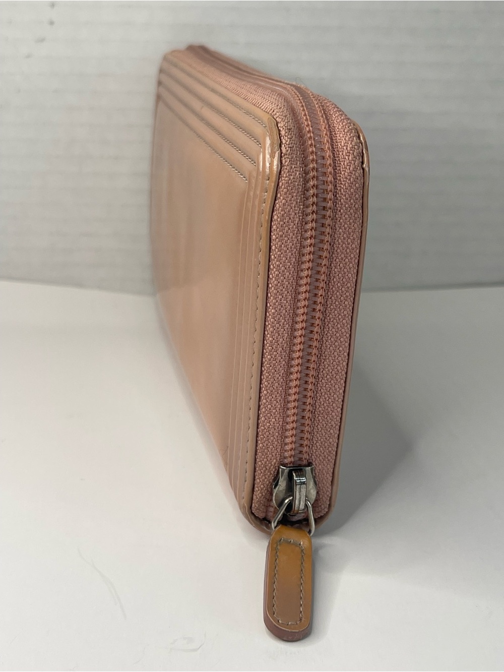 Chanel Boy Wallet - Picture 5 of 16